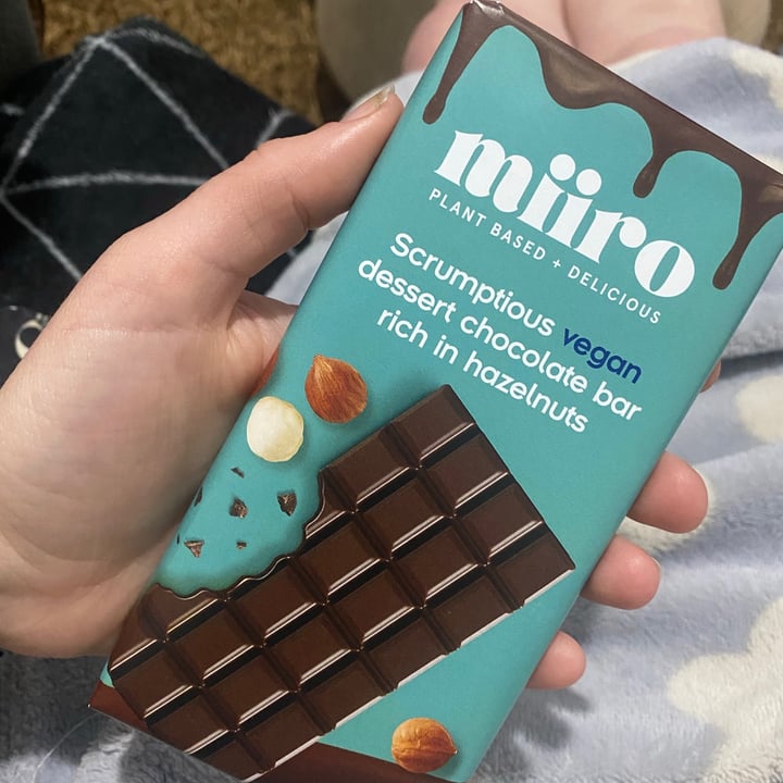 photo of Miiro Dessert chocolate bar with hazelnuts shared by @robsm95 on  16 May 2021 - review