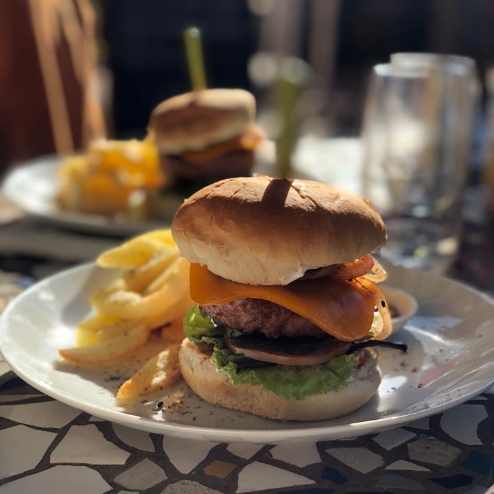 photo of Pure Café Beyond Burger shared by @paule1 on  14 May 2022 - review