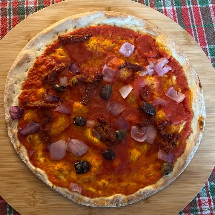 review photo of Pizza roncadin Mediterranea Extra Sottile shared by @dagaoh on 25 May 2022 - review