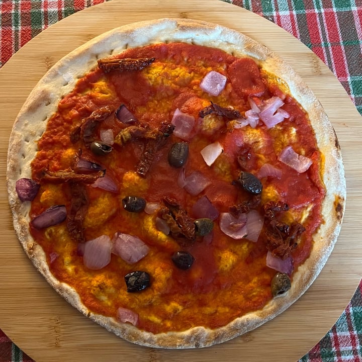 photo of Pizza roncadin Mediterranea Extra Sottile shared by @dagaoh on  25 May 2022 - review