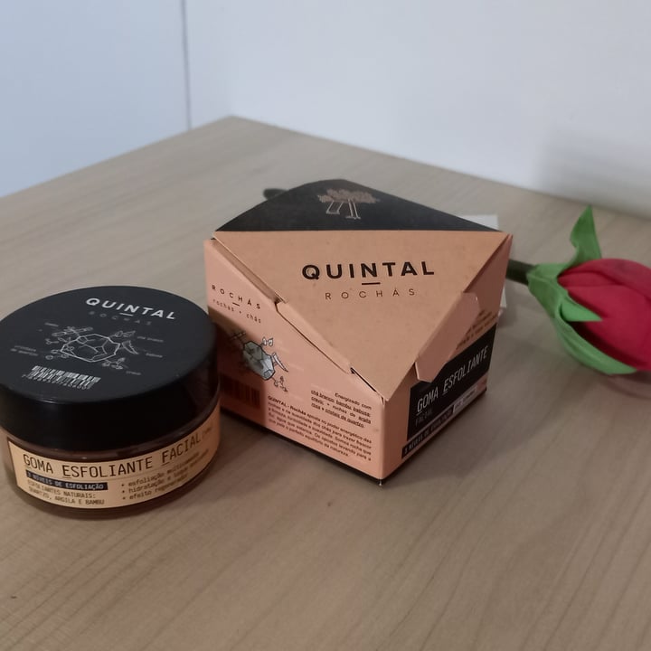photo of Quintal Dermocosméticos Goma Esfoliante Facial shared by @teresacristina22 on  11 May 2022 - review