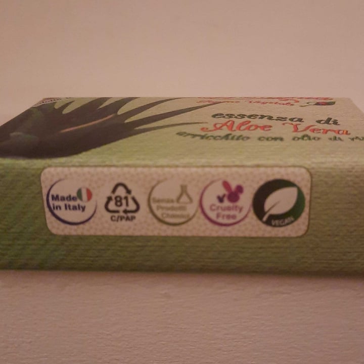 photo of Laboratorio veneto Armonia Sapone Vegetale Essenza Di Aloe Vera shared by @michellestella on  04 Oct 2022 - review