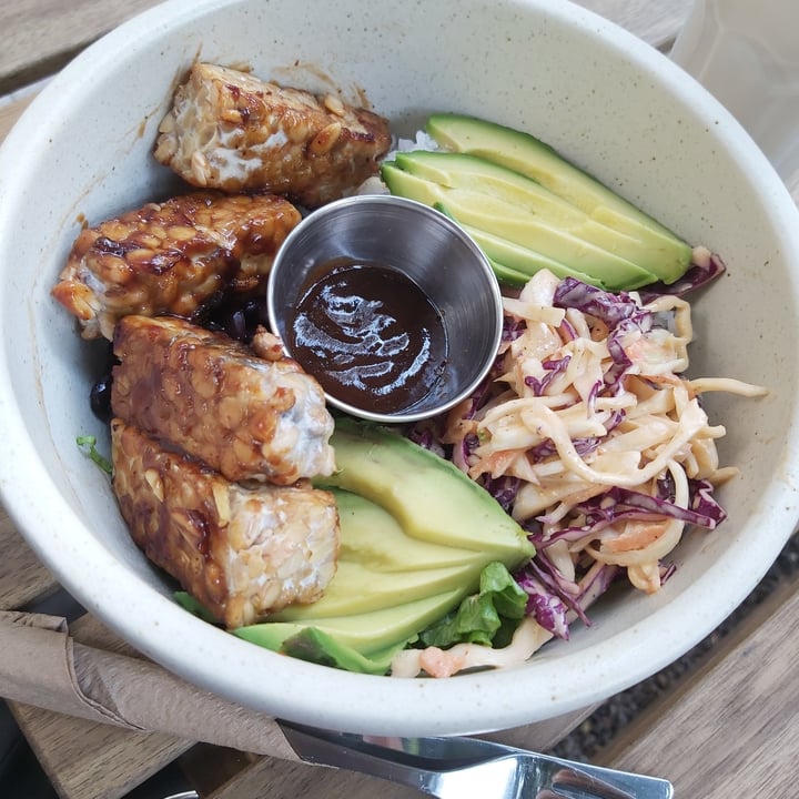 photo of Café Vegetal Bowl Tempeh Bbq shared by @virigf on  26 Jan 2021 - review