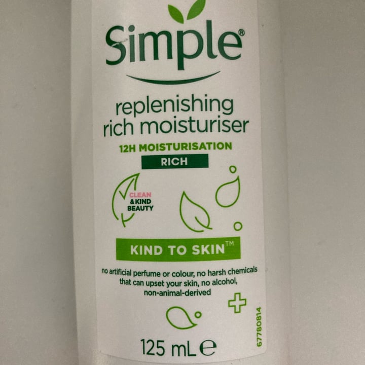 review photo of Simple Replenishing Rich Moisturizer shared by @elewink24 on 17 Mar 2022 - review
