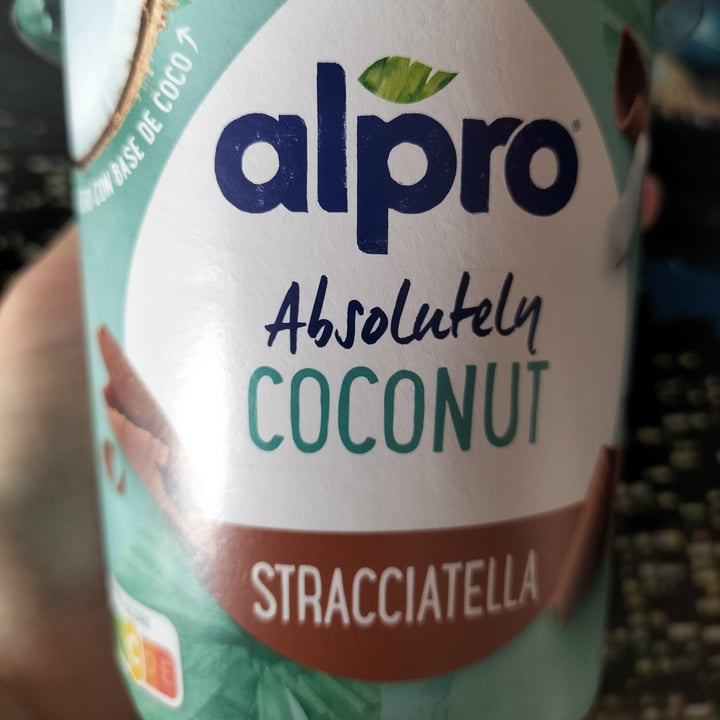 photo of Alpro Absolutely Coconut Stracciatella shared by @aileon on  12 Sep 2022 - review
