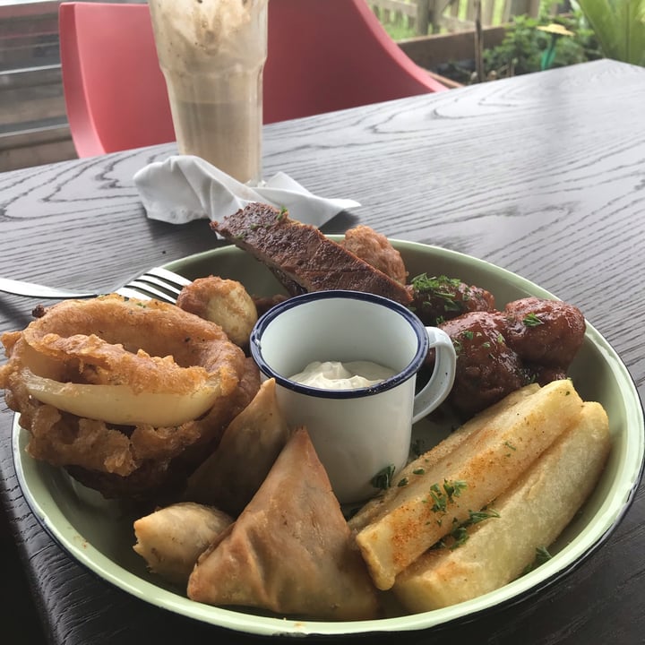 review photo of Asher's Corner Cafe @ Ashers Farm Sanctuary The South African shared by @dee2007 on 09 Jan 2022 - review