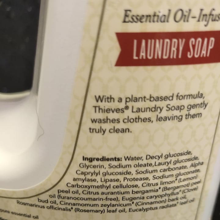Young Living Thieves Essential Oil Infused Laundry Soap Review