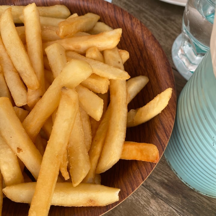 photo of Privé Tiong Bahru Straight Cut Fries shared by @peasfulpea on  30 Apr 2022 - review