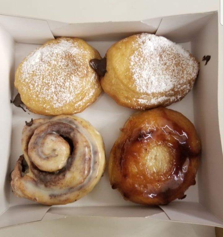 photo of Scoop 'n Dough Doughnuts shared by @1sabella on  05 Apr 2020 - review