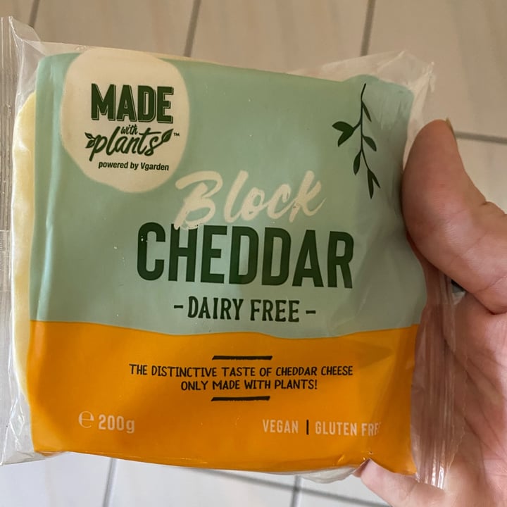 review photo of Made With Plants Dairy Free Cheddar Block shared by @veganfoodforthehuman on 05 Mar 2022 - review
