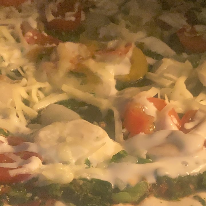 photo of Vemondo  Vegan Pizza Verdura shared by @mxr on  24 Jun 2022 - review