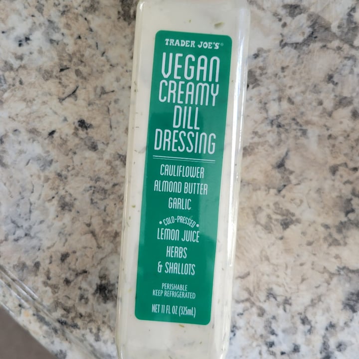 photo of Trader Joe's Vegan Creamy Dill Dressing shared by @cathyprzel on  27 Feb 2022 - review
