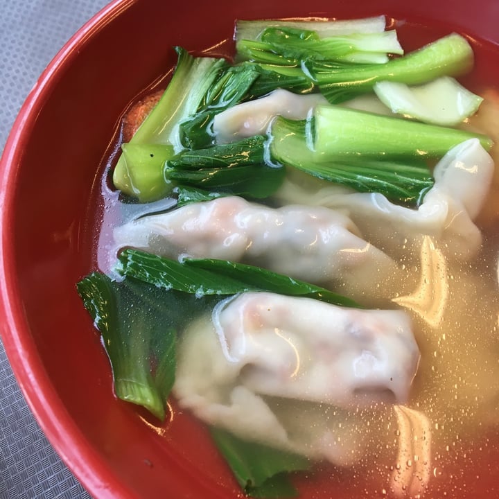 photo of 24 hours Vegetarian Food @ East Singapore (Pasir Ris) Vegetable dumpling soup shared by @meetbuch22 on  06 Aug 2020 - review
