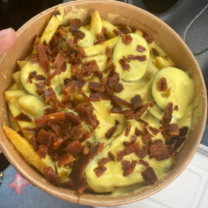 photo of The Fussy Vegan Saucy Fries shared by @bronwynpaige on  01 Sep 2022 - review