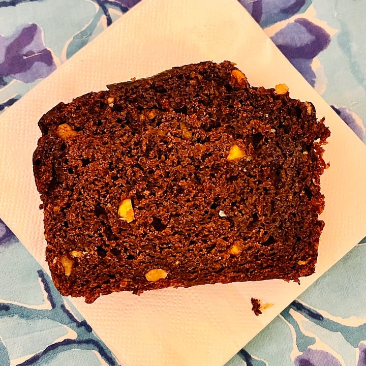 review photo of SimBIOsi Organic Ristorante Pizzeria Banana bread vegano al cioccolato shared by @moredesign on 14 Apr 2022 - review