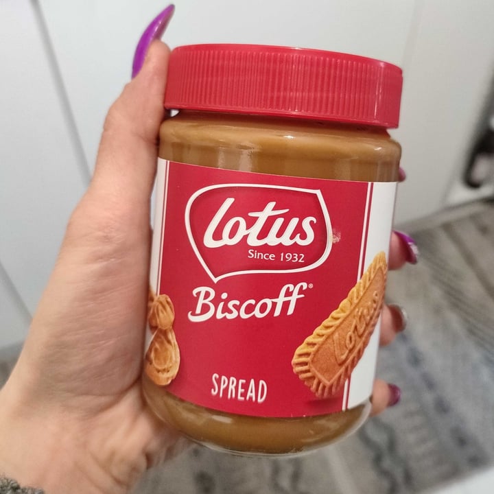 photo of Lotus Biscoff Biscoff cookie butter shared by @lunavegana14 on  10 Mar 2022 - review