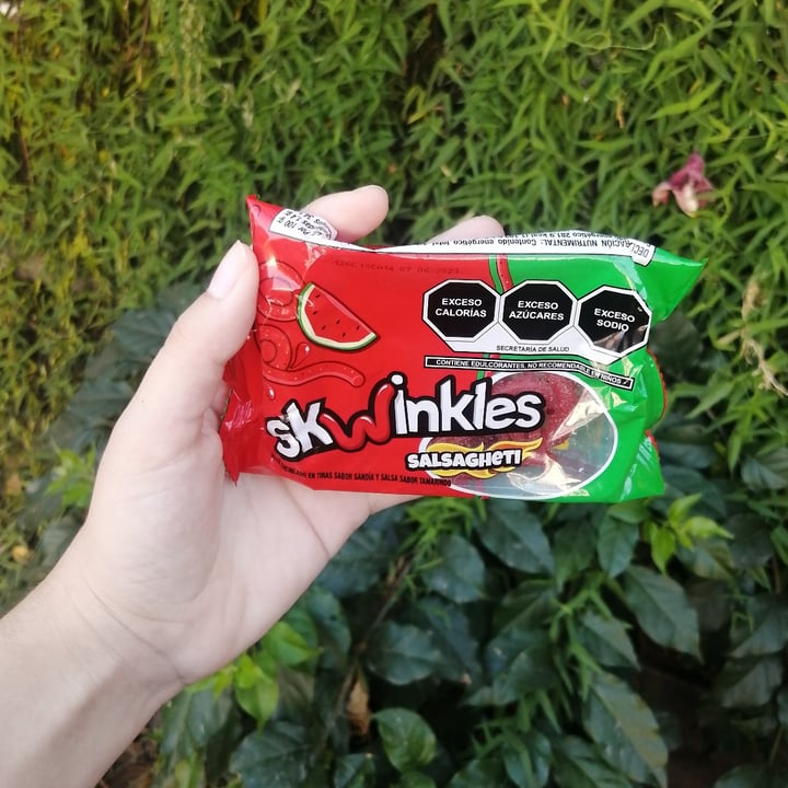 photo of Skwinkles Skwinkles shared by @yarely on  08 Oct 2021 - review