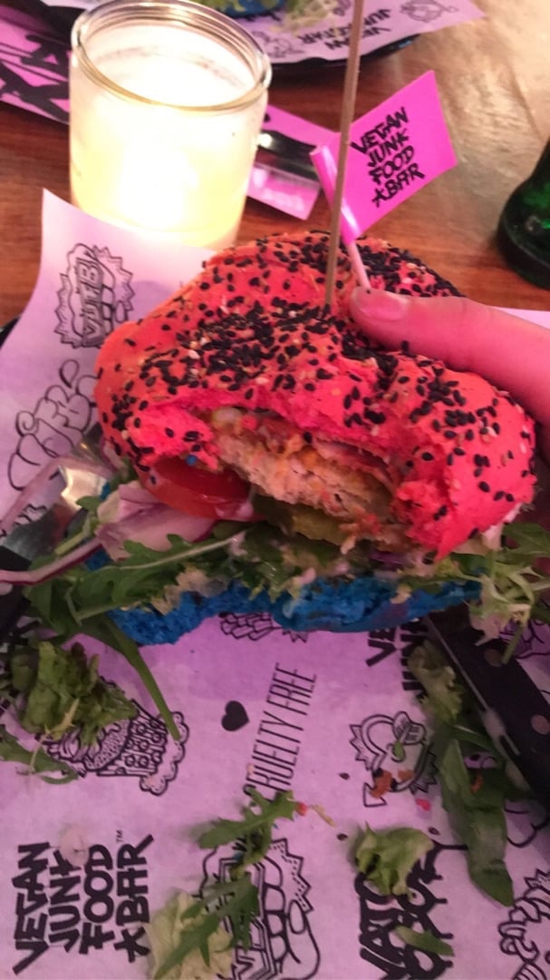 photo of Vegan Junk Food Bar Daddy Mc Chik’n shared by @mollyjane on  22 Jan 2020 - review