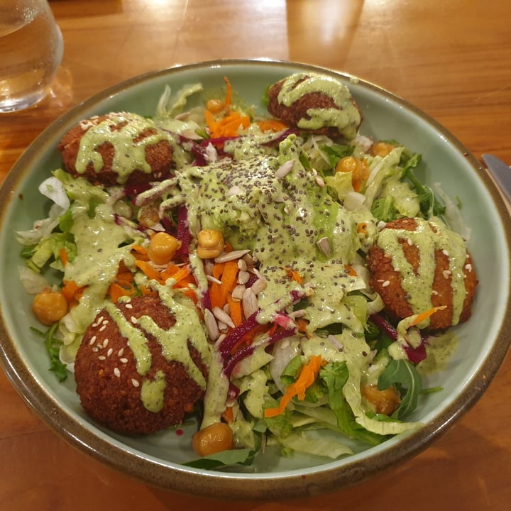 photo of Urban Bites Falafel Bowl shared by @bigfatnyancat on  18 Apr 2021 - review