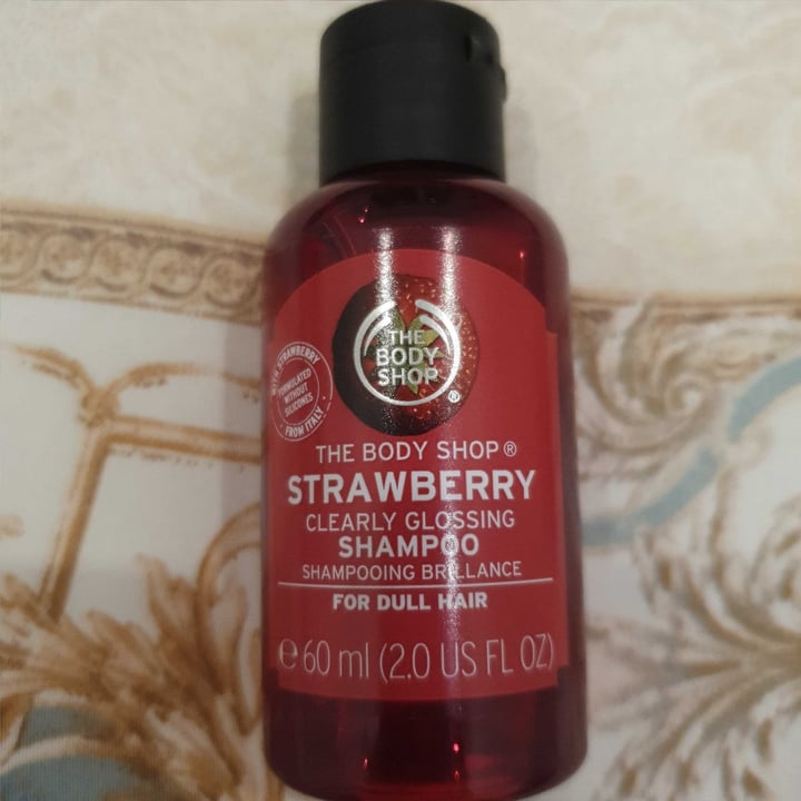 photo of The Body Shop Strawberry shampoo shared by @snoopyboo on  06 Aug 2020 - review