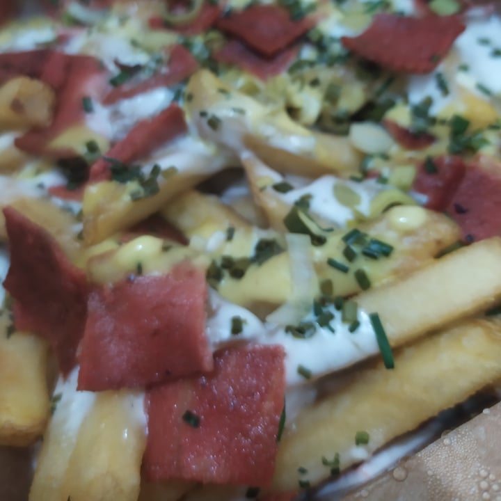 photo of THUNDER VEGAN FOOD Vacon Fries Cheese shared by @cristyglez on  19 Nov 2020 - review
