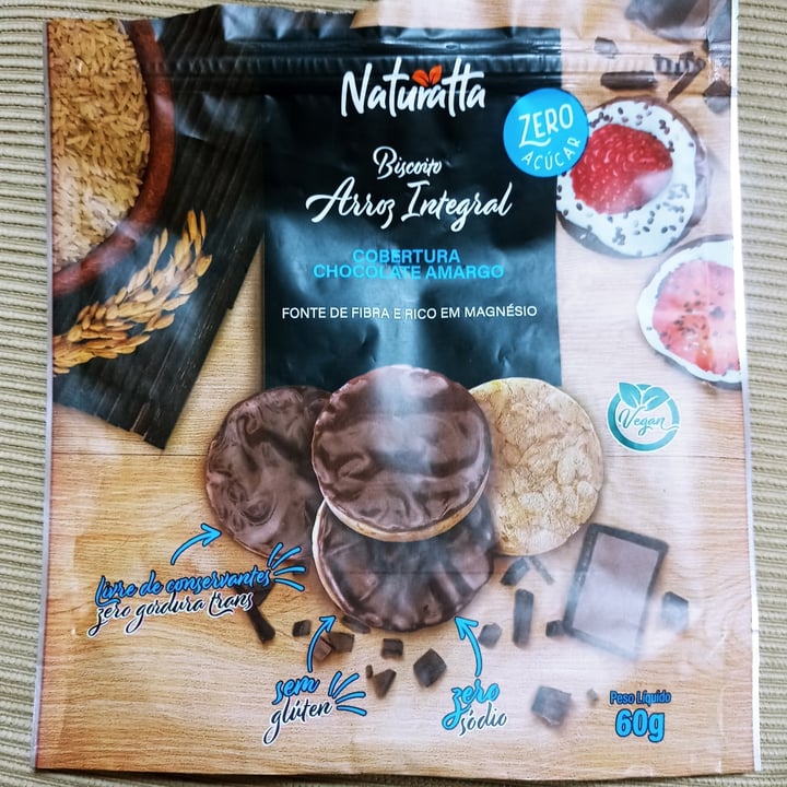 photo of Naturatta Biscoite de arroz integral com chocolate amargo shared by @aleleleal on  05 May 2022 - review