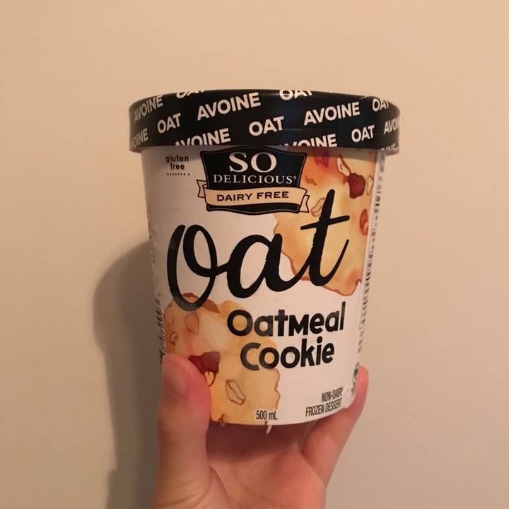 photo of So Delicious Dairy Free Oatmilk Oatmeal Cookie Ice Cream shared by @watermelonsugar on  15 Aug 2020 - review