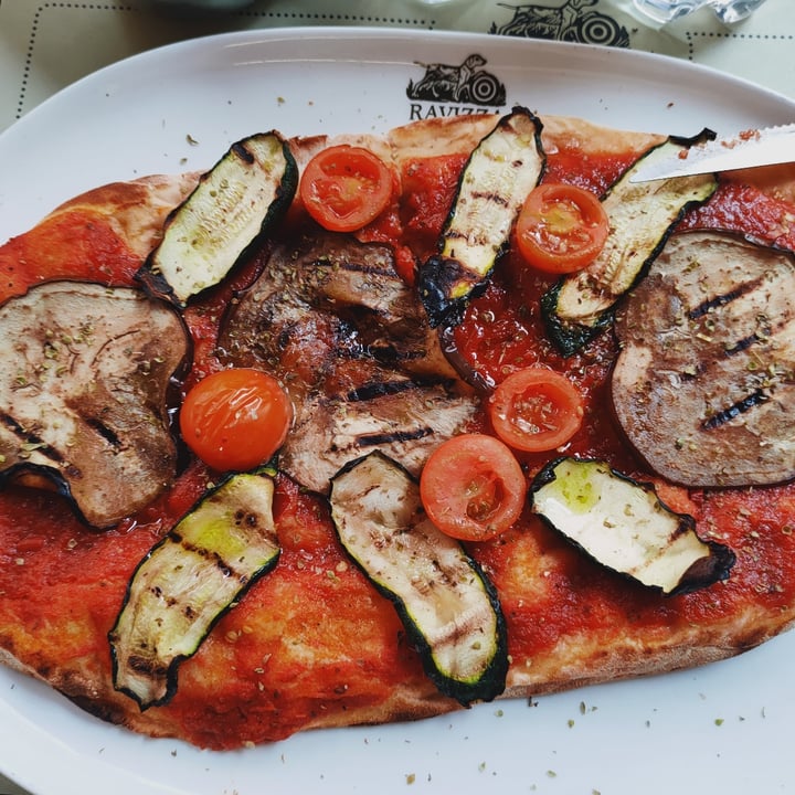 review photo of Ravizza 1871 Pizza Vegetariana shared by @grebrachiosaur on 25 Oct 2021 - review
