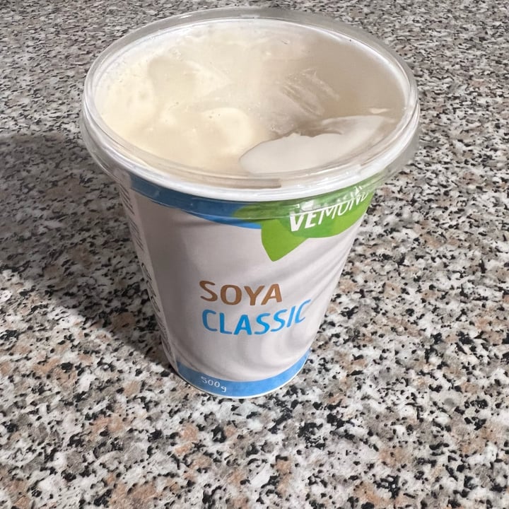 photo of Vemondo Yogurt Di Soia shared by @lucabaldereschi on  24 Mar 2022 - review