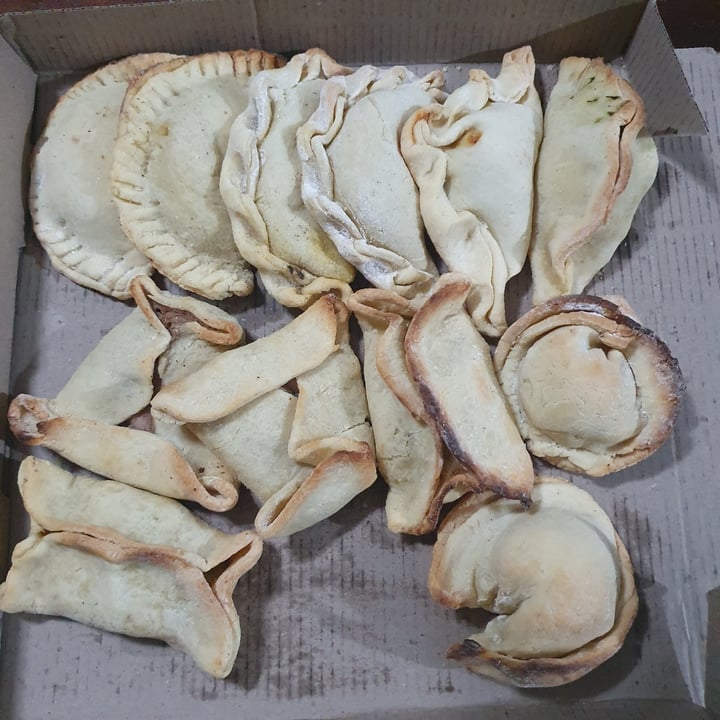 review photo of TAHIEL VEGANO Empanadas De Picadillo shared by @sabrilafuente on 11 Dec 2020 - review
