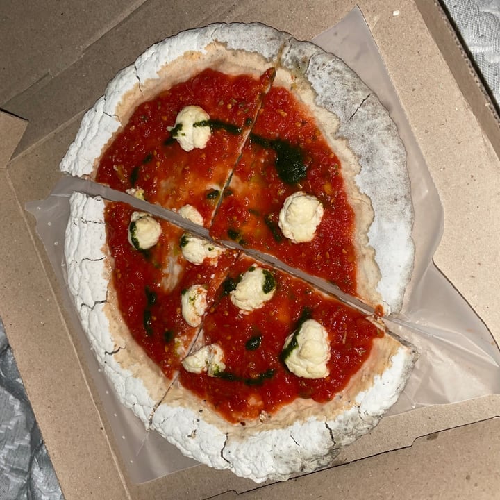 photo of Mudrá Pizza Margherita shared by @caroesti on  28 Apr 2021 - review