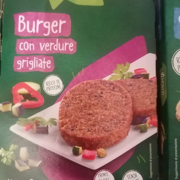review photo of Vemondo Burger Vegetali Con Verdure Grigliate shared by @ninnitherock on 15 Dec 2022 - review