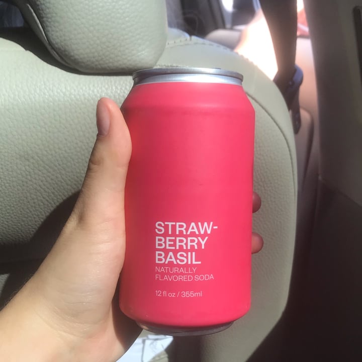 review photo of United Sodas of America strawberry basil soda shared by @hippiewannabe on 23 Jul 2022 - review