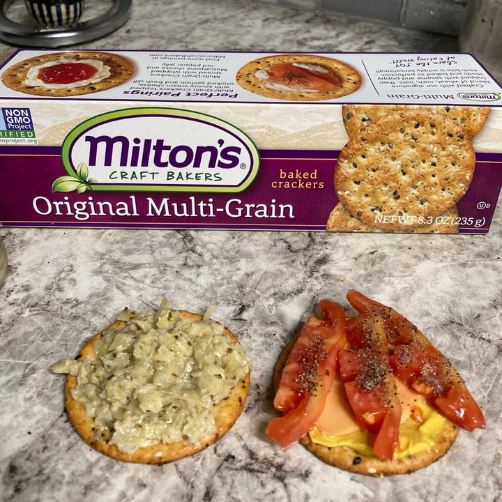 photo of Milton's Craft Bakers Original multigrain shared by @thrasherbird on  24 Oct 2021 - review