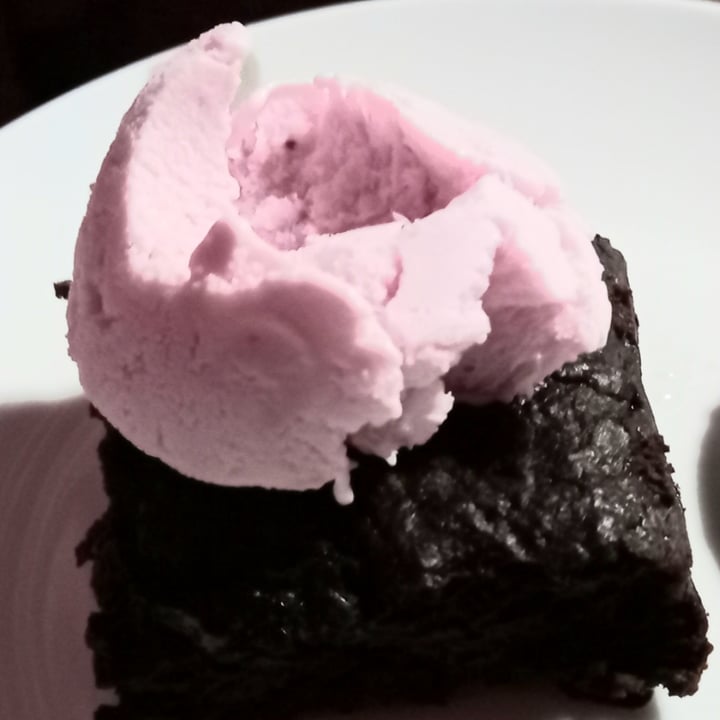 review photo shared by @nicole963 on 01 Apr 2022 - post
