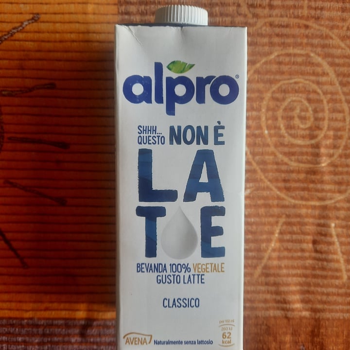 photo of Alpro This is Not Milk Classic Questo Non è Late Classico shared by @beab on  07 Jun 2022 - review