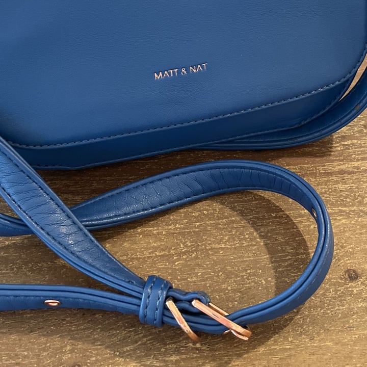 photo of Matt & Nat Matt & Nat Small Blue Purse shared by @tatixjones on  27 Apr 2022 - review