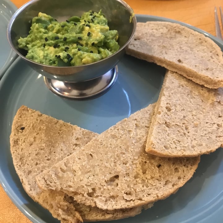 photo of Dolce Locura Pan con palta shared by @fabvegan on  06 Feb 2020 - review