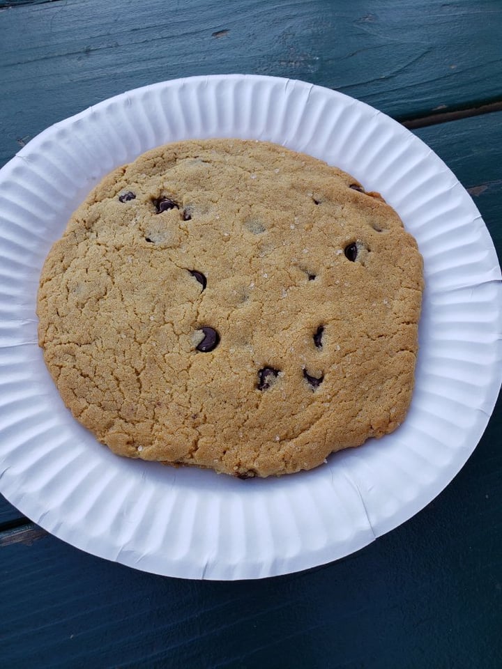 review photo of null Chocolate Chip Cookie shared by @optaisamme on 05 Jan 2020 - review