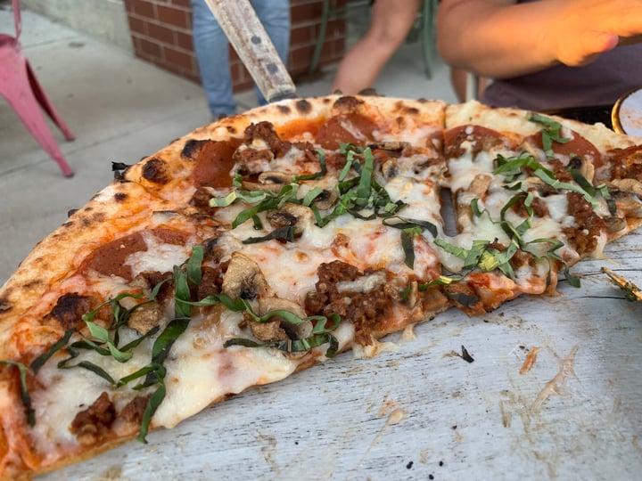 photo of Da vinci pizza and pasta La Mishe Pizza shared by @jeremytheape on  12 Jul 2022 - review