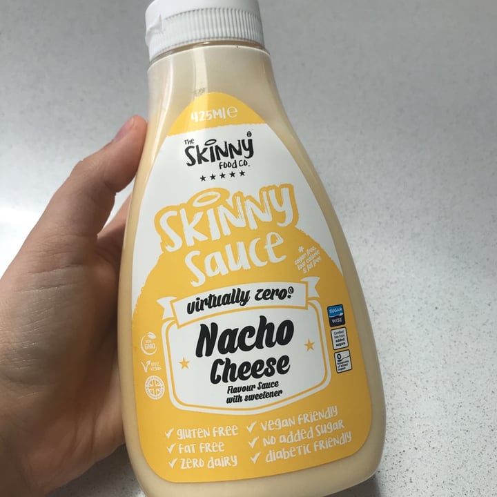 review photo of The Skinny Food Co Nacho Cheese Skinny Sauce shared by @zsuipeach on 26 May 2020 - review