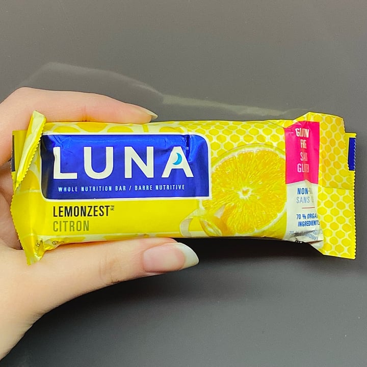 photo of LUNA Lemonzest bar shared by @6ixvegan on  10 Jul 2022 - review