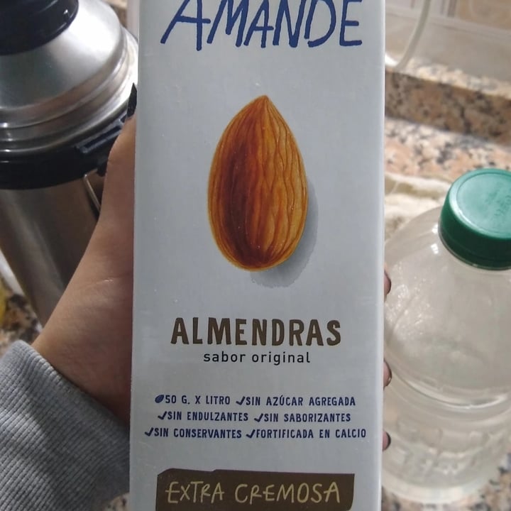 photo of Amande Leche de Almendras shared by @tanivillasanti on  28 Jul 2021 - review