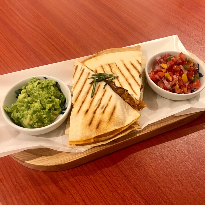 photo of Confusion Plant Based Kitchen Tandoori Hedgehog Mushroom Quesadilla with Salsa & Guacamole shared by @kaylabear on  11 Oct 2018 - review