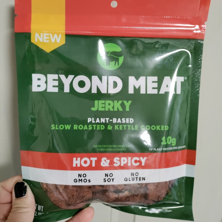review photo of Beyond Meat Jerky Hot & Spicy shared by @ally1989 on 28 Mar 2022 - review