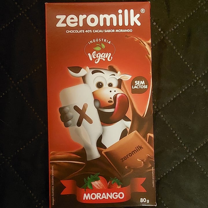 photo of Zeromilk Chocolate 40% Cacau com Morango shared by @mikaeladinuto on  08 Jan 2022 - review