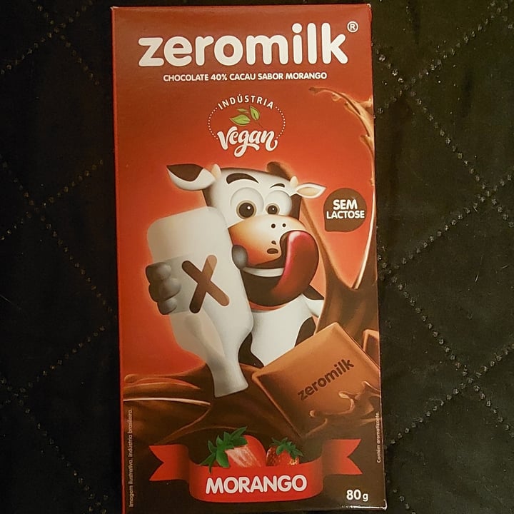 review photo of Zeromilk Chocolate 40% Cacau com Morango shared by @mikaeladinuto on 08 Jan 2022 - review