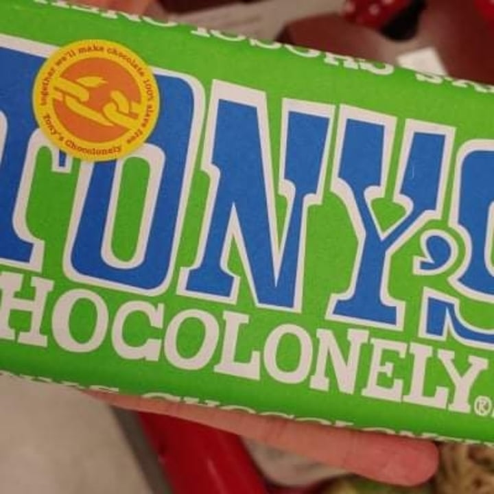 photo of Tony’s Chocolonely Dark Almond Sea Salt 51% shared by @adriana1209 on  09 Nov 2021 - review