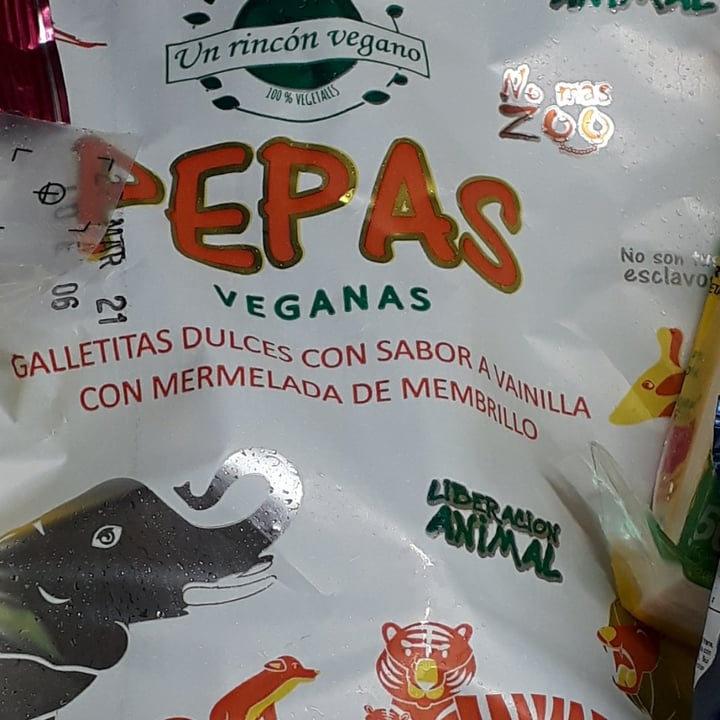 photo of Un Rincón Vegano Pepas Galletitas Dulces con Sabor a Vainilla con Mermelada de Membrillo shared by @noebowie on  19 Jul 2020 - review