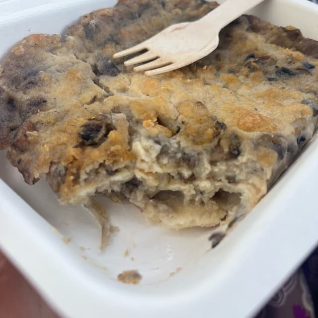 Photo of the dish “lasagna con funghi, radicchio E Tofu affumicato”